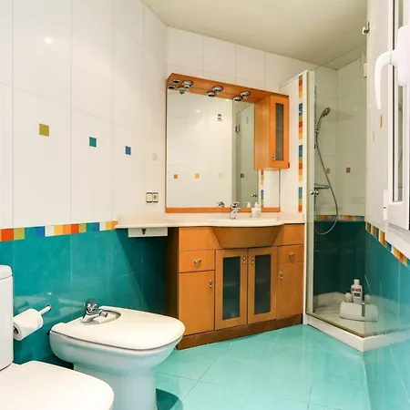 Apartment Luminous 2 Bedroom Next To Sagrada Familia *